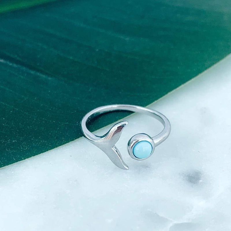 Nalu Jewels Whale Tail Ring