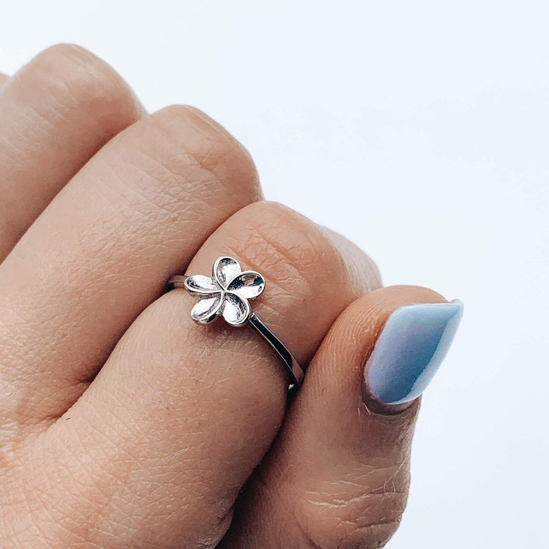 Nalu Jewels Flower Ring Adjustable